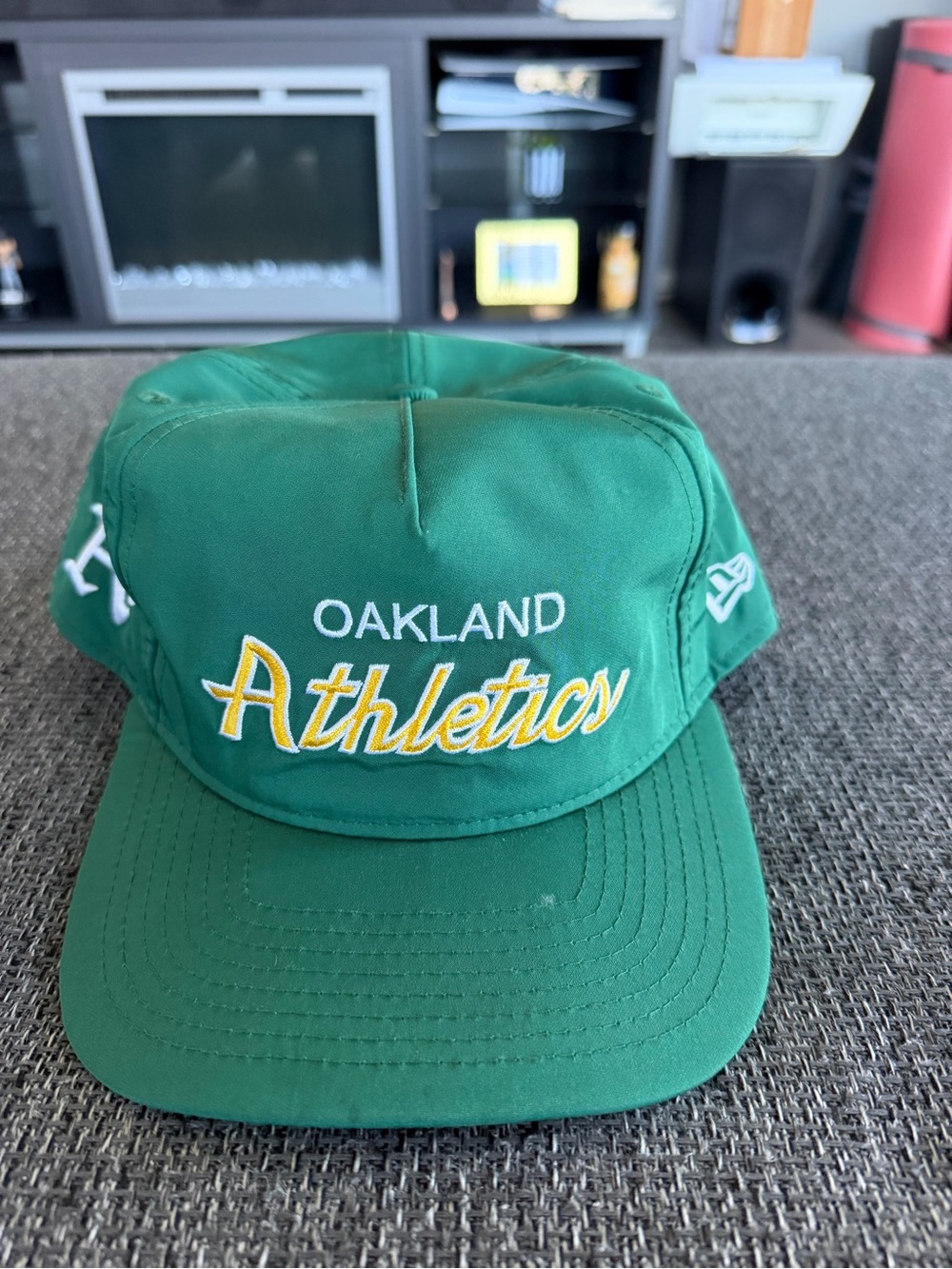 New Era Oakland Athletics Green Script Cap